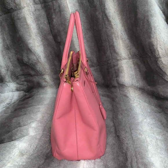 Prada Safiano Light Pink - Picture 5 of 8